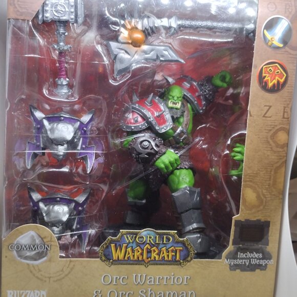 Blizzard Entertainment World of Warcraft Orc Warrior and Orc Shaman - Picture 4 of 4